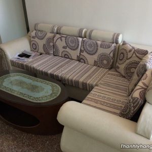 Thanh lý bàn ghế sofa gia đình màu kem